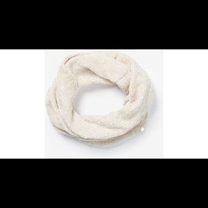 Express Infinity Scoop Scarf NWT Chenille